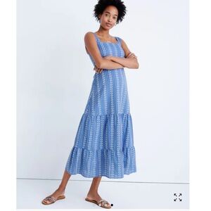 Madewell Embroidered Button-Back Tiered
Sundress size 4